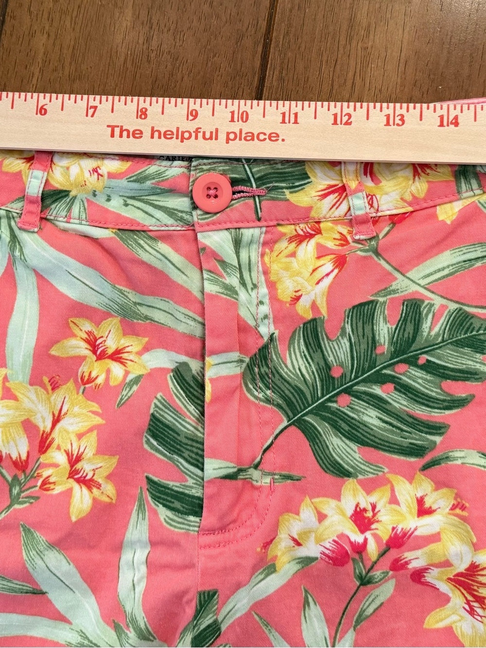 Caribbean Pink and Green Tropical Print Shorts size 14 preppy, coastal. Resort - Picture 8 of 8